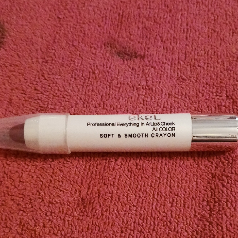 Soft & Smooth Crayon - Red